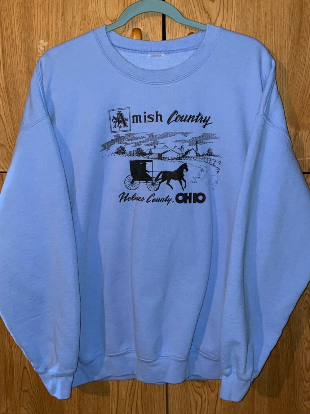 amish country crewneck
